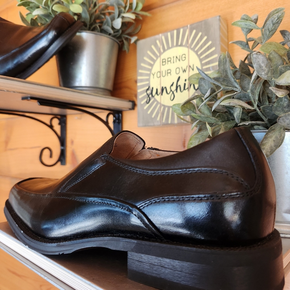 Florsheim 💜 Corvell Black Leather Slip On Dress Shoes Loafer Moc Split Toe 8.5D - Picture 2 of 10